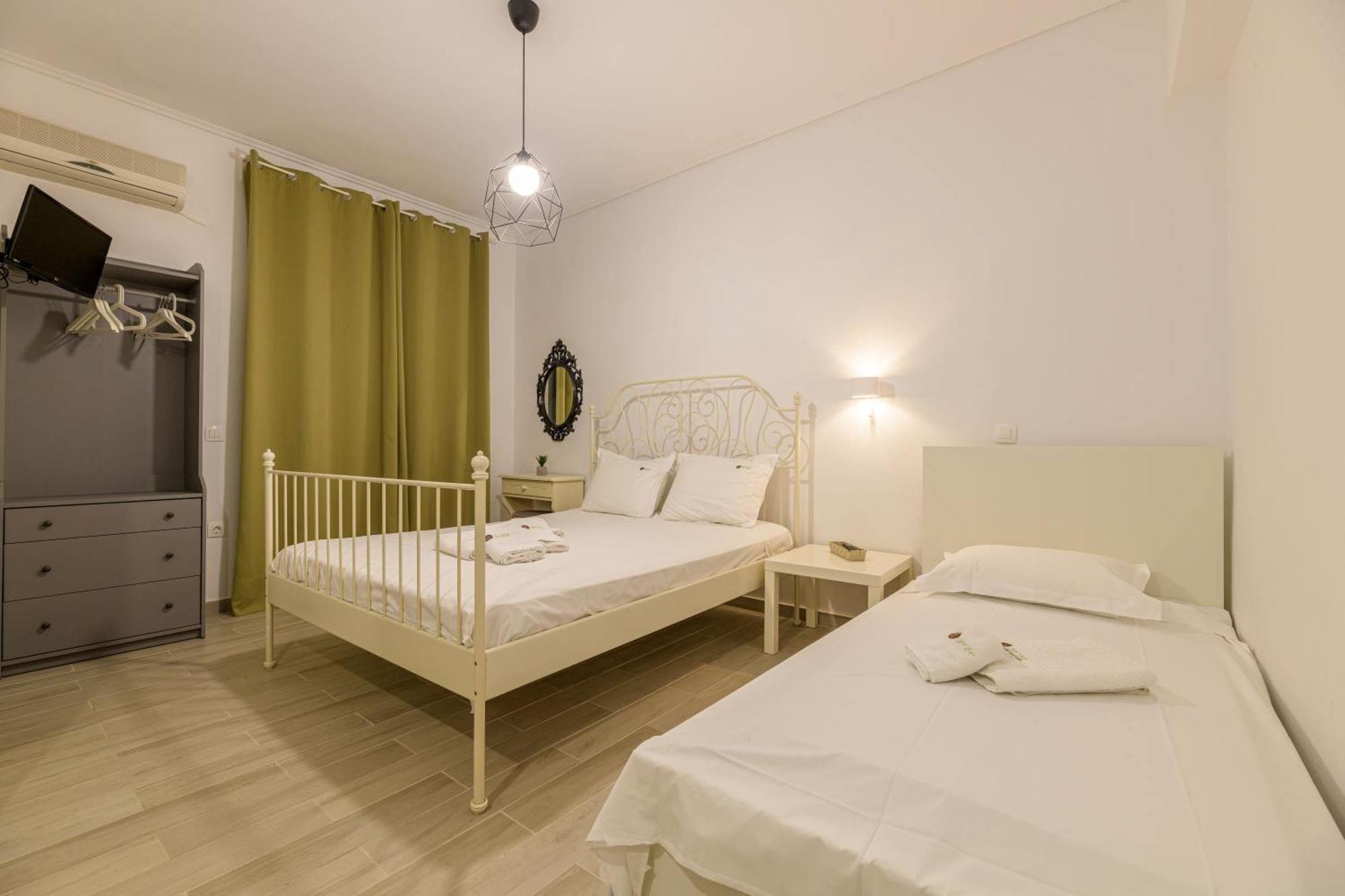 Denise Studios And Apartments 2*