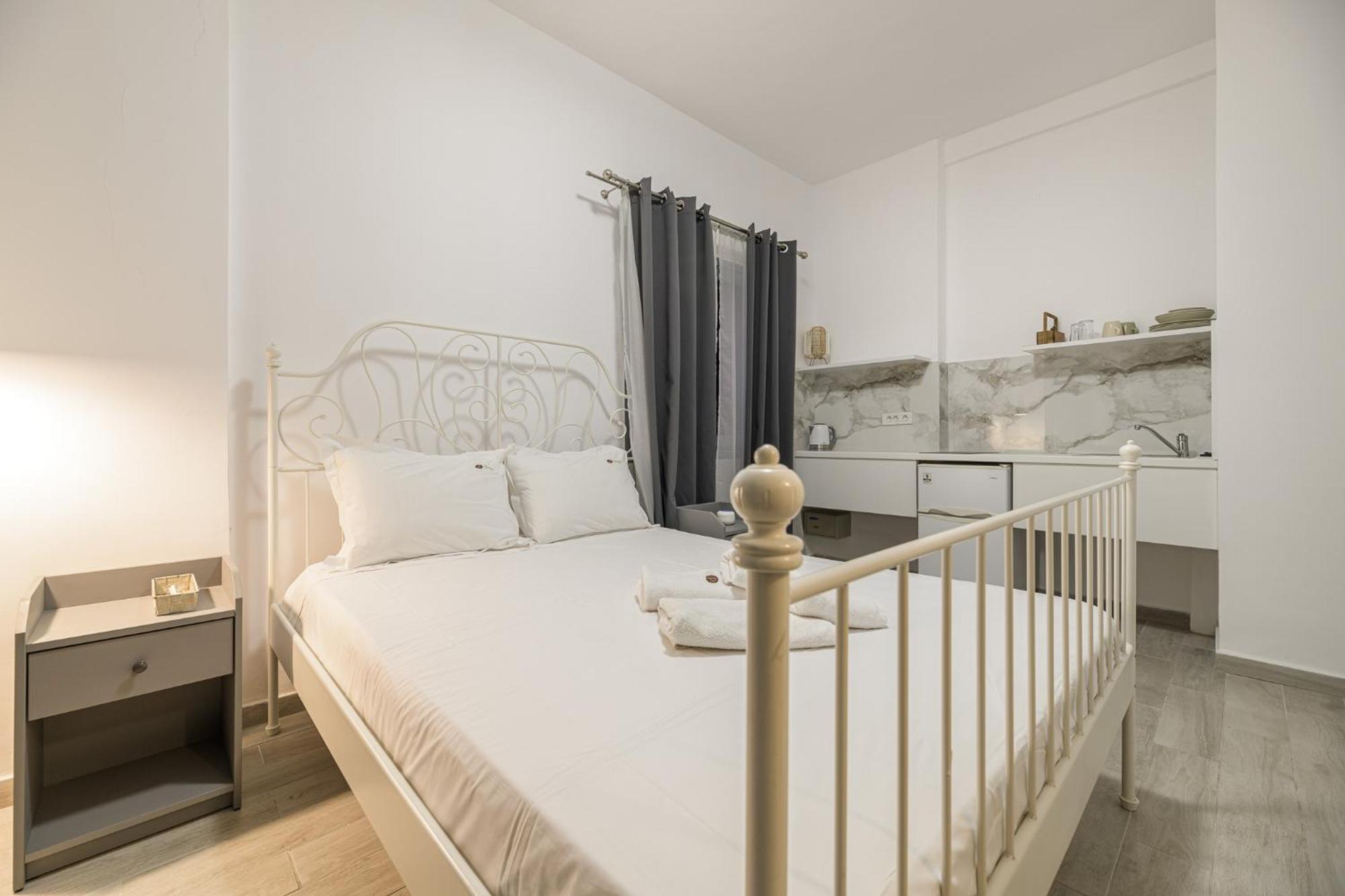 Aparthotel Denise Studios And Apartments Argassi