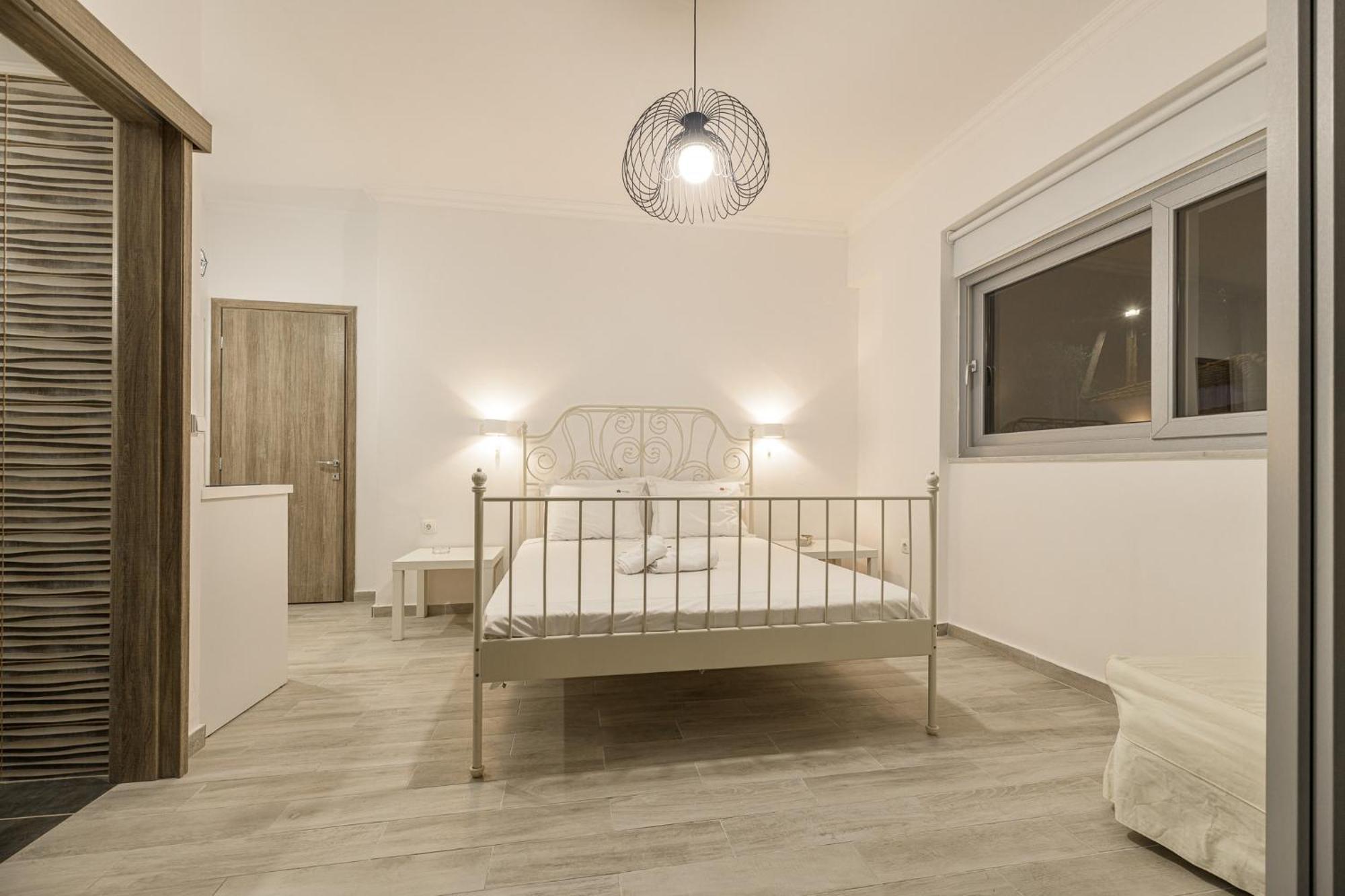 Denise Studios And Apartments Апарт-отель 2*