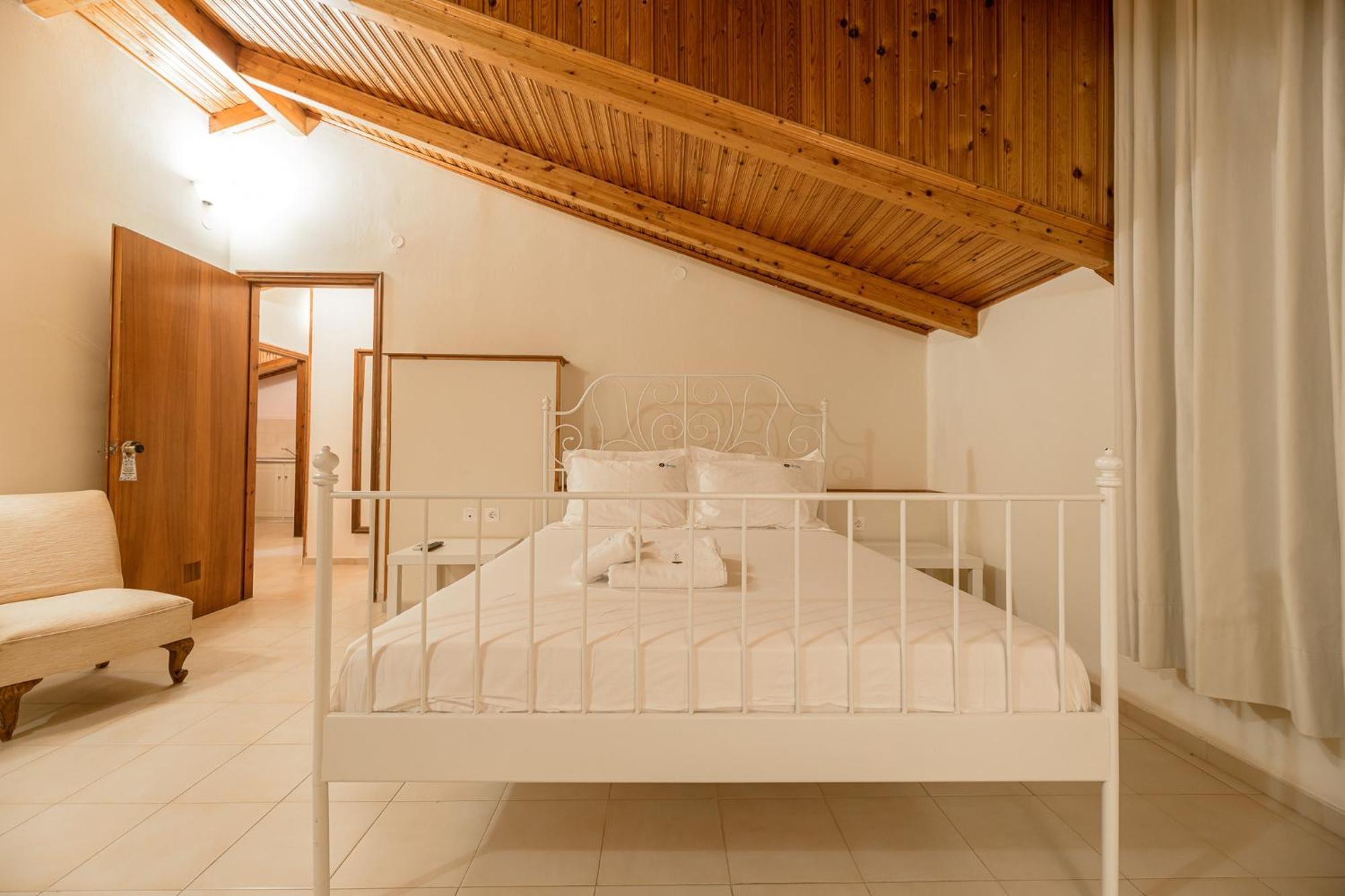 Denise Studios And Apartments Aparthotel Argassi