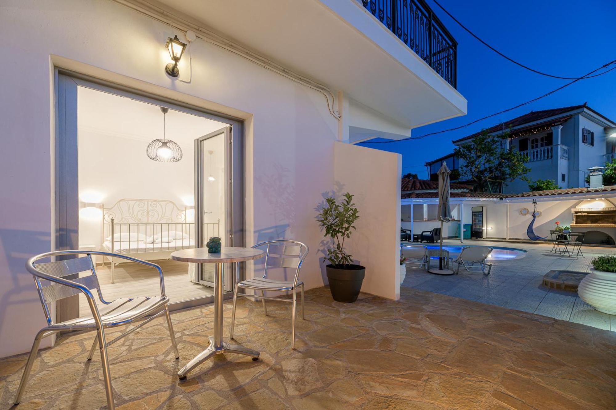 Aparthotel Denise Studios And Apartments Argassi