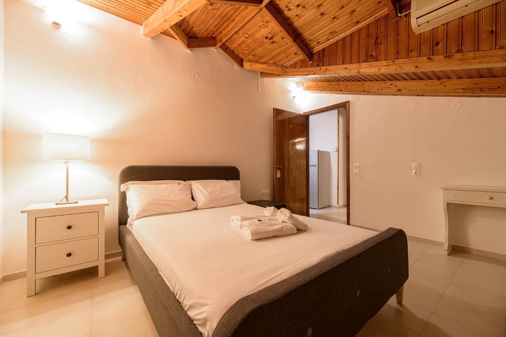 Denise Studios And Apartments Argassi