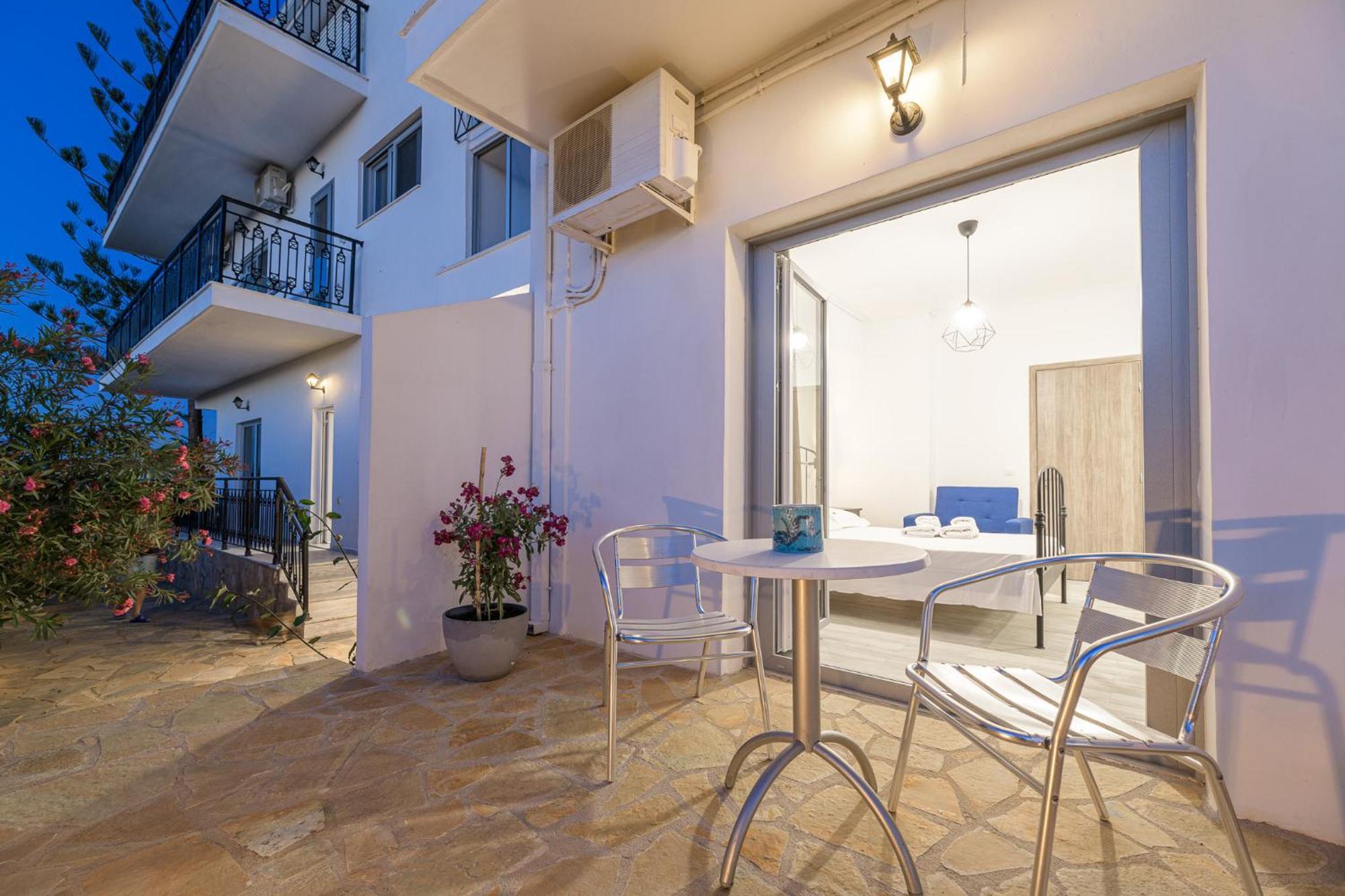 Aparthotel Denise Studios And Apartments Argassi