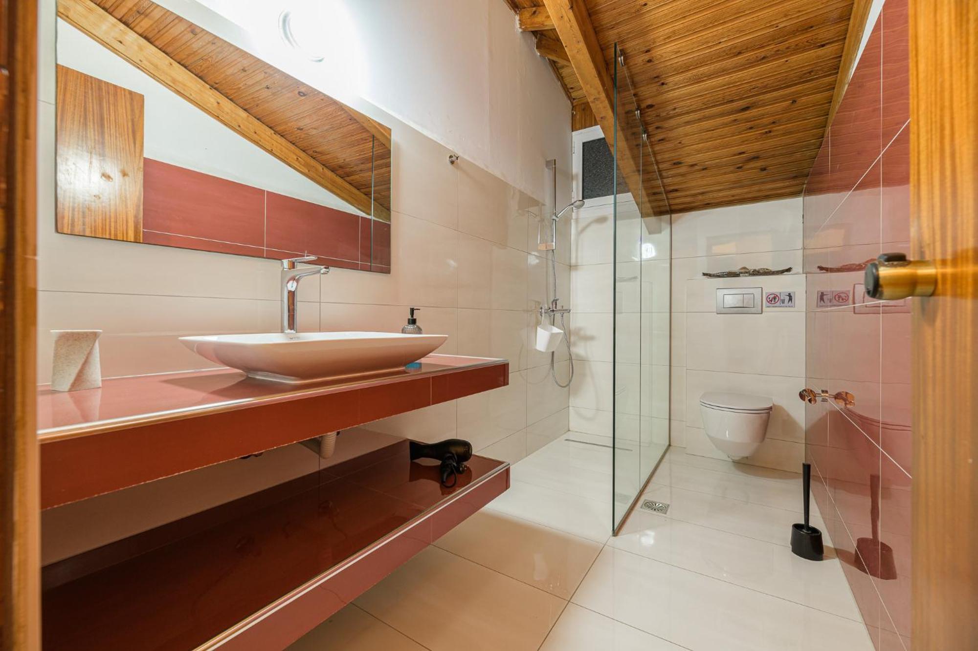 Denise Studios And Apartments Аргаси